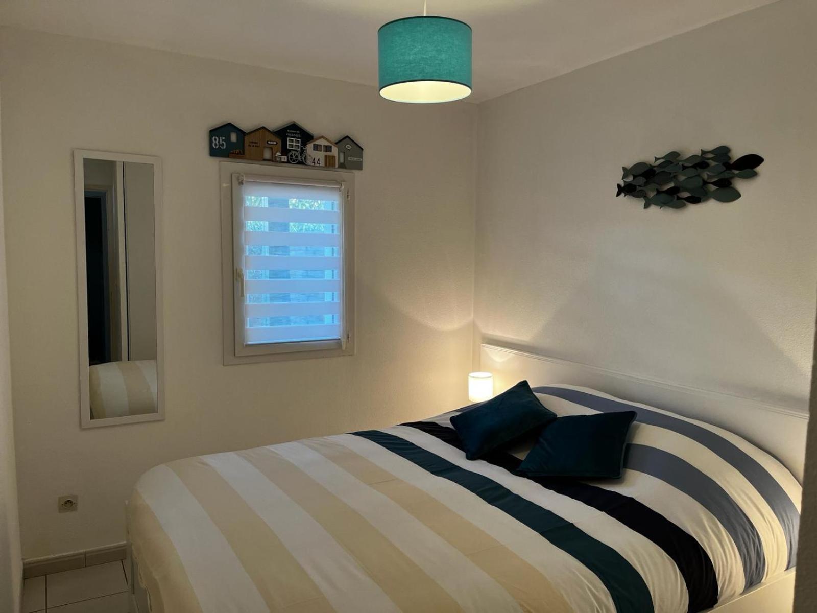 4 Etoiles Avec Jardin Cloture Et Piscine Dans La - Appartement Narbonne